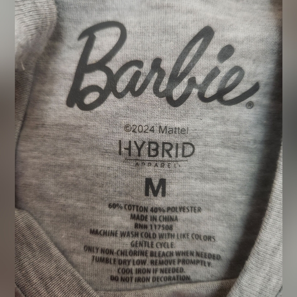 Barbie Tee in Gray with Pink Accents New - Picture 4 of 5